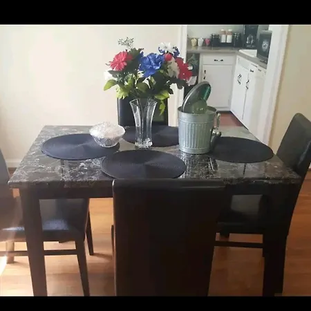 Entire Comfy Home Near Atl Airport -Two Bedrooms Atlanta Exterior photo