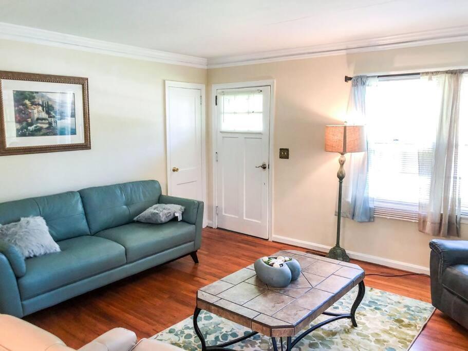 Entire Comfy Near Atl Airport -two Bedrooms *