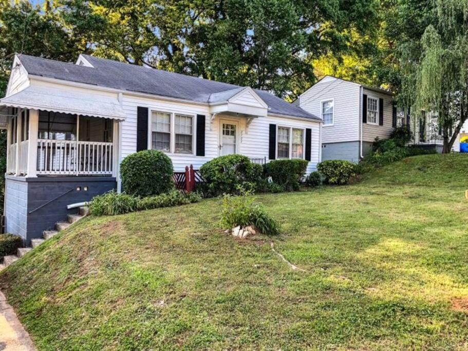 Holiday home Entire Comfy Near Atl Airport -two Bedrooms